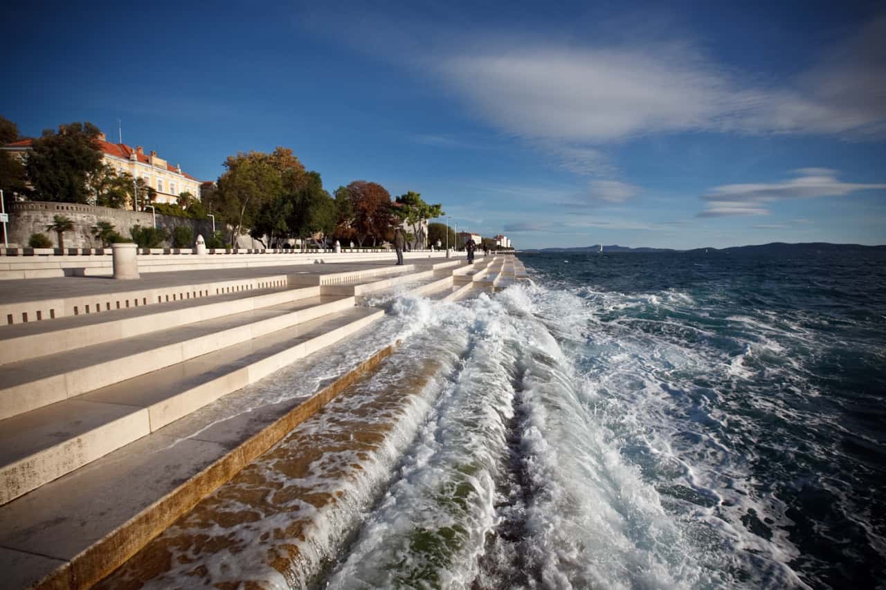 Las melodiosas notas que producen las olas del mar Adriático a través de un órgano de piedra