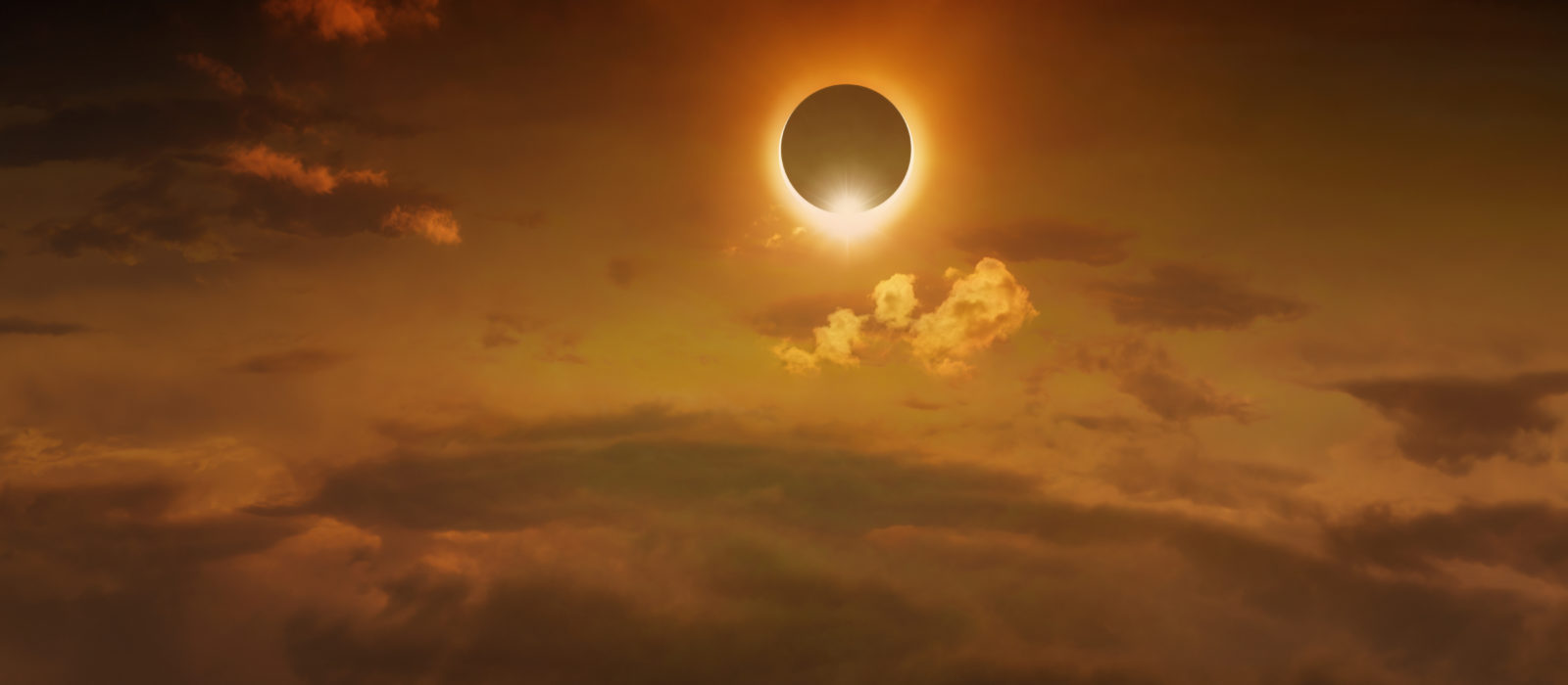 Eclipse Solar Total Sudamericano Este 14 De Diciembre (en Vivo)