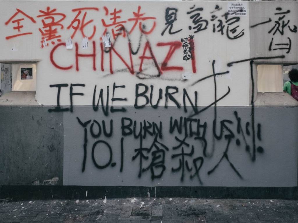 El arte callejero de Hong Kong es una vívida protesta social: mira lo más ingenioso (📸)