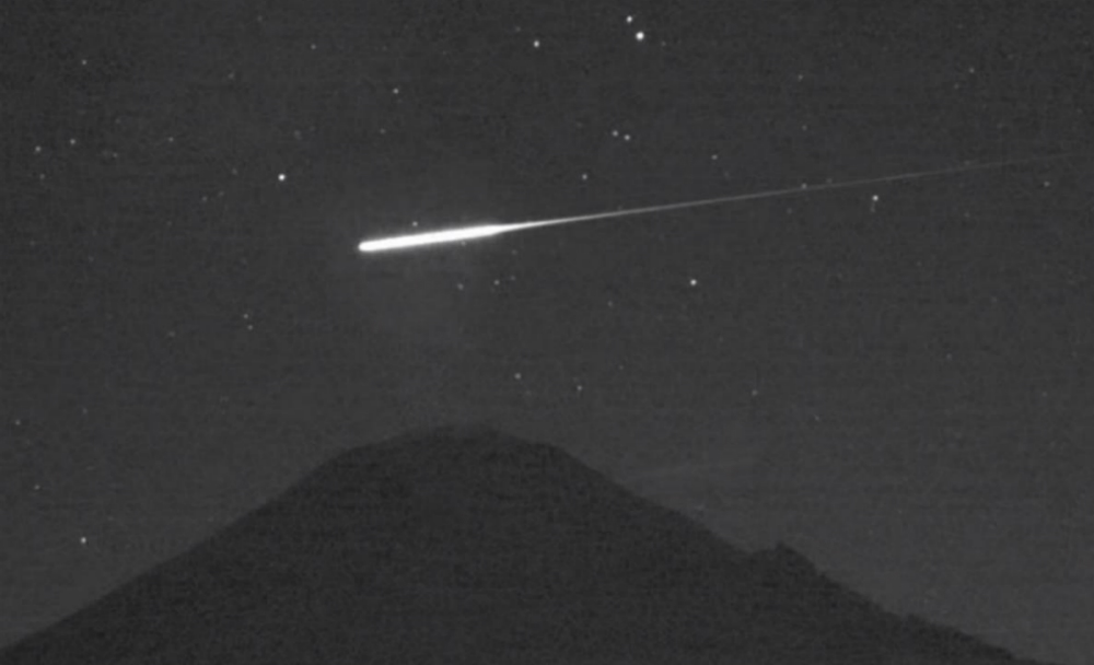 Así se vio el meteorito que cruzó el cielo de México