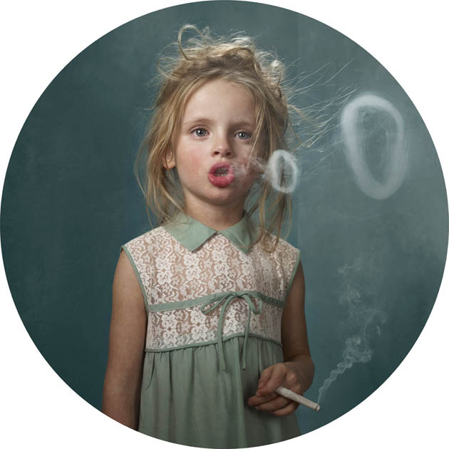 ¿Cuidadoso montaje o una sociedad de humo? Retratos de niños fumando (FOTOS)