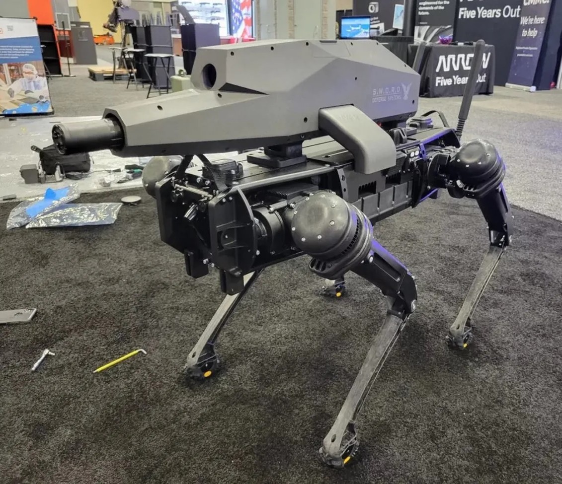 Presentan Perro Robot De Gran Agilidad Con Potencial Para Uso Bélico