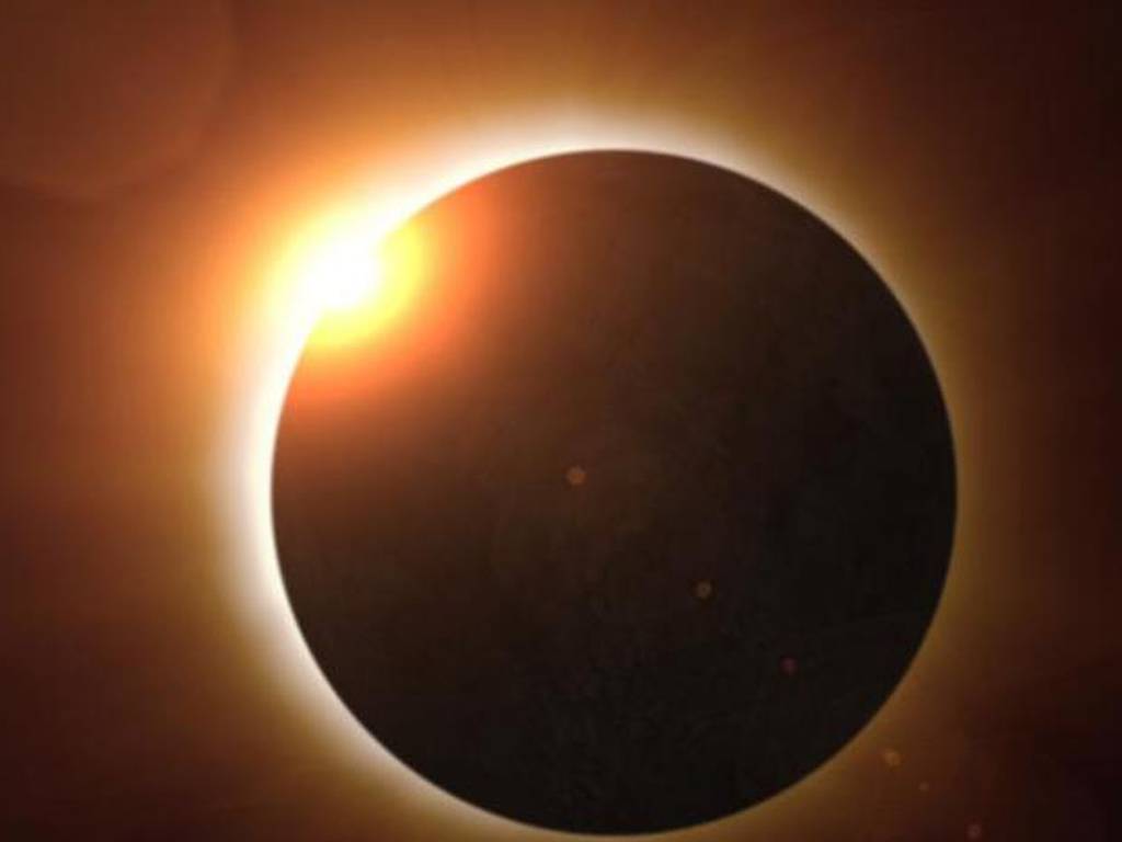 NASA revela cómo se vio el eclipse solar desde el espacio (video)