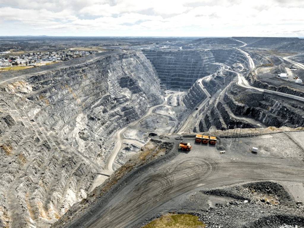 La mina de oro a cielo abierto más grande (un paraíso en explotación)