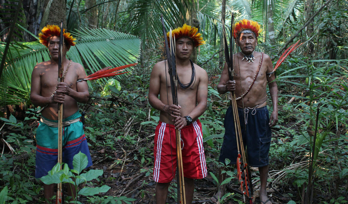 Indígenas Del Amazonas En Grave Peligro De Desaparecer