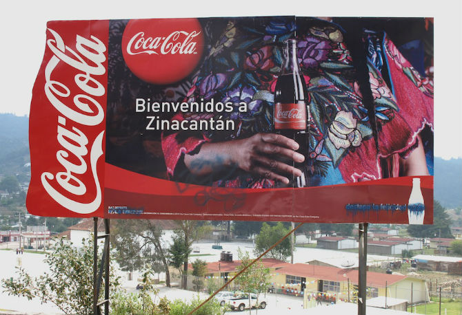 Jaime Oliver Recorre Las Comunidades Indígenas Chiapanecas Que Han Sido Invadidas Por La Coca-cola