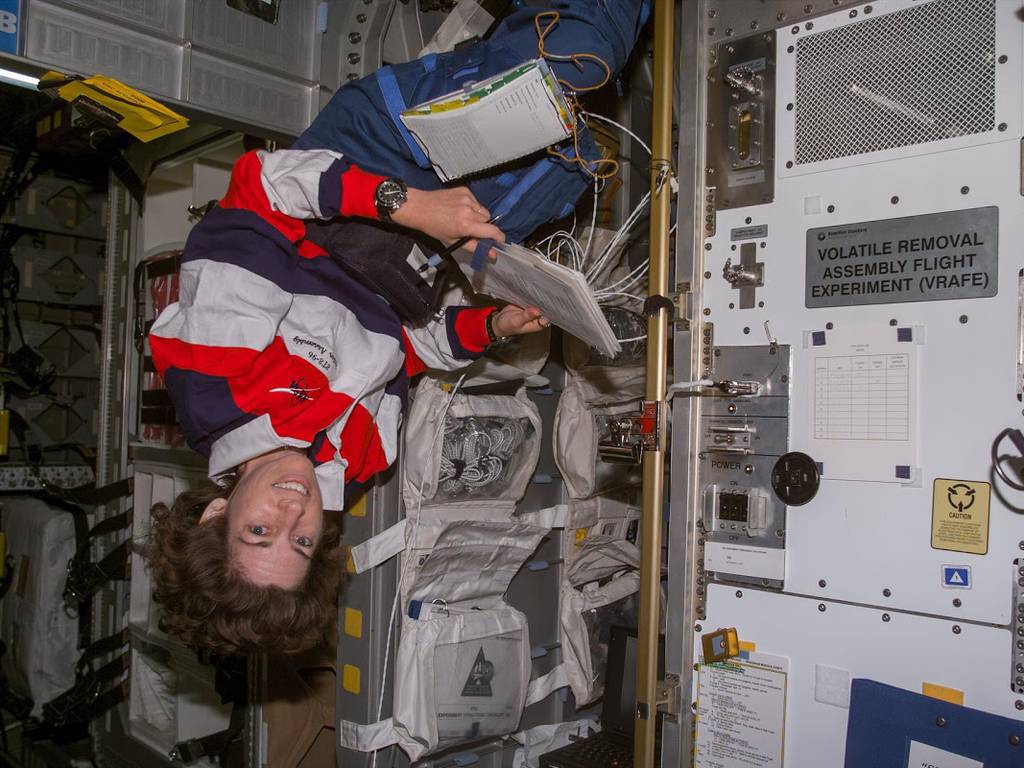 Ellen Ochoa, la primera mujer hispana en el espacio